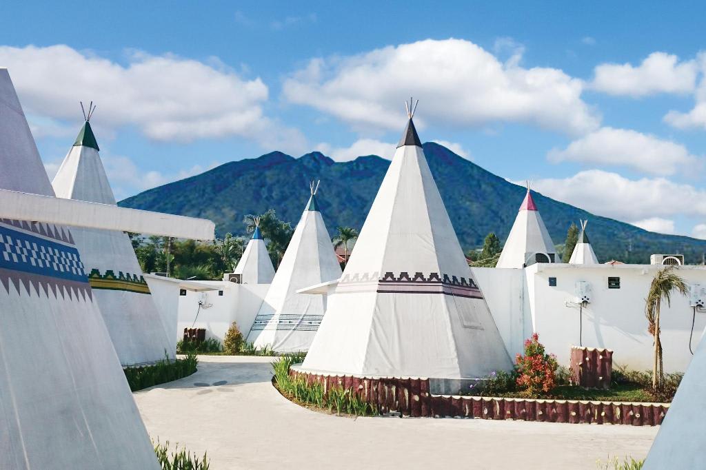 tempat glamping seru di Bogor